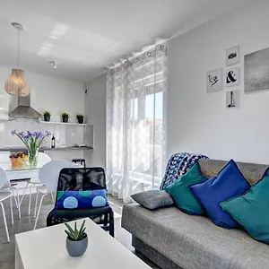 Log In Apartment