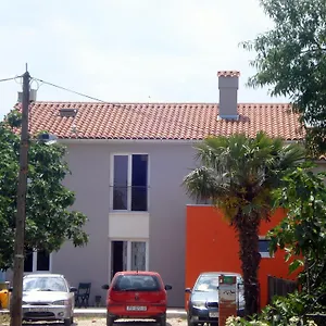 Appartamento Studio Fuart, Štinjan