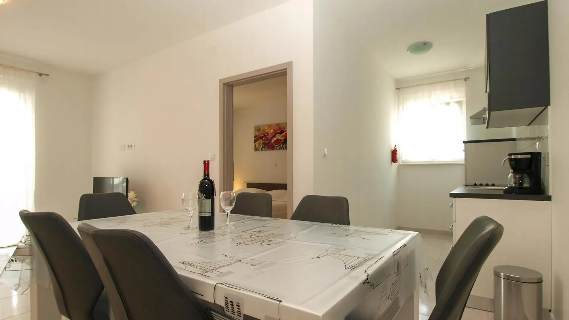 Villa Pikula Ferienwohnung Mit Gemeinsamem Pool Stinjan Apartment