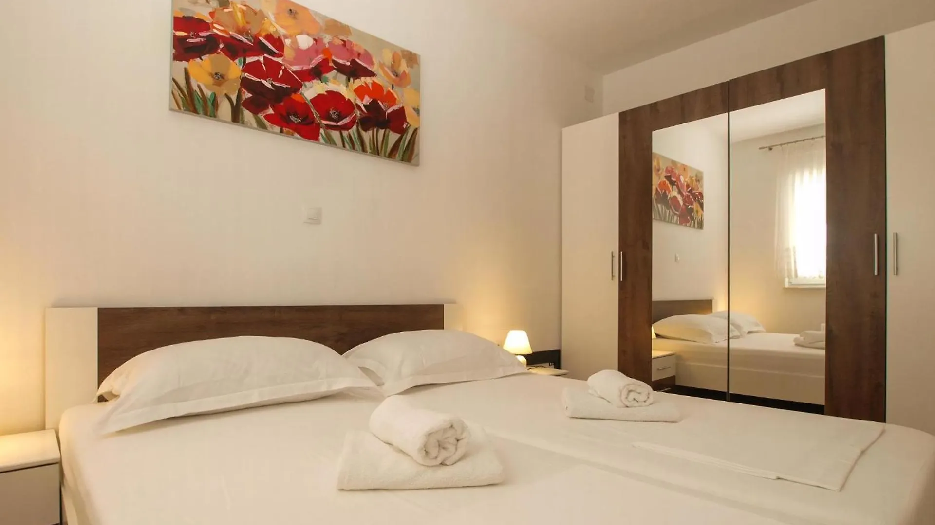 Apartment Villa Pikula Ferienwohnung Mit Gemeinsamem Pool Stinjan