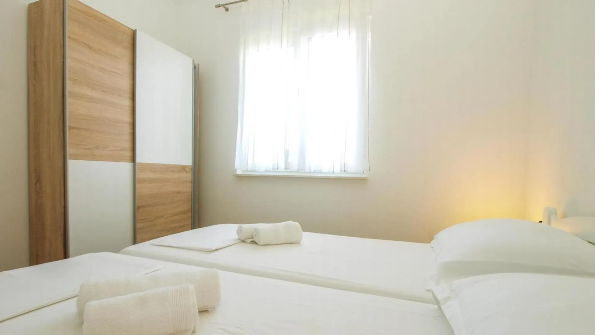 Apartment Villa Pikula Ferienwohnung Mit Gemeinsamem Pool Stinjan Croatia